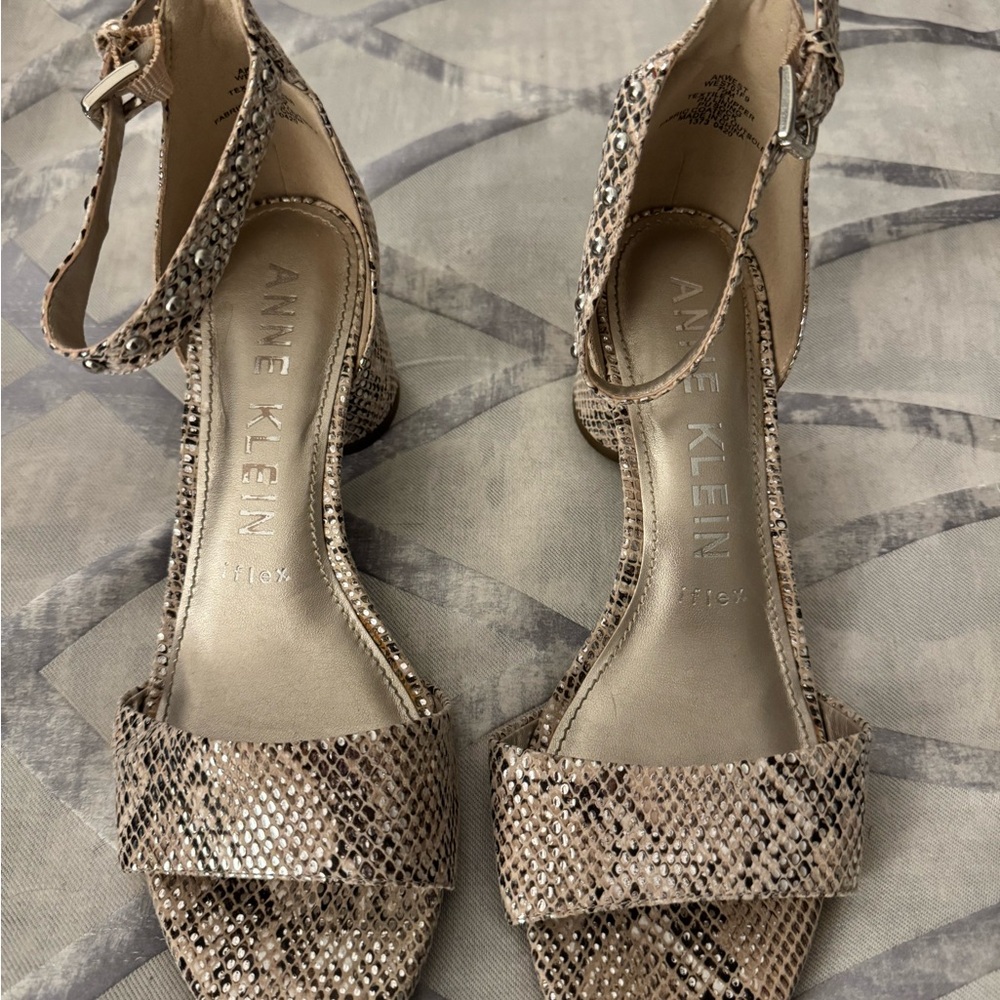 Open Toe Sandal